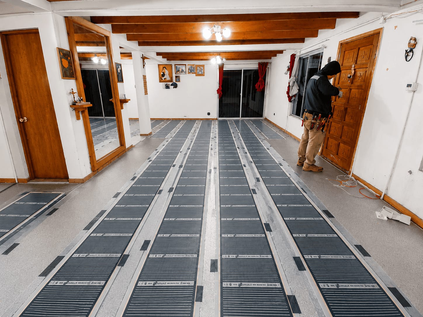 Instalación de piso radiante eléctrico, casa habitación — Santa Juana