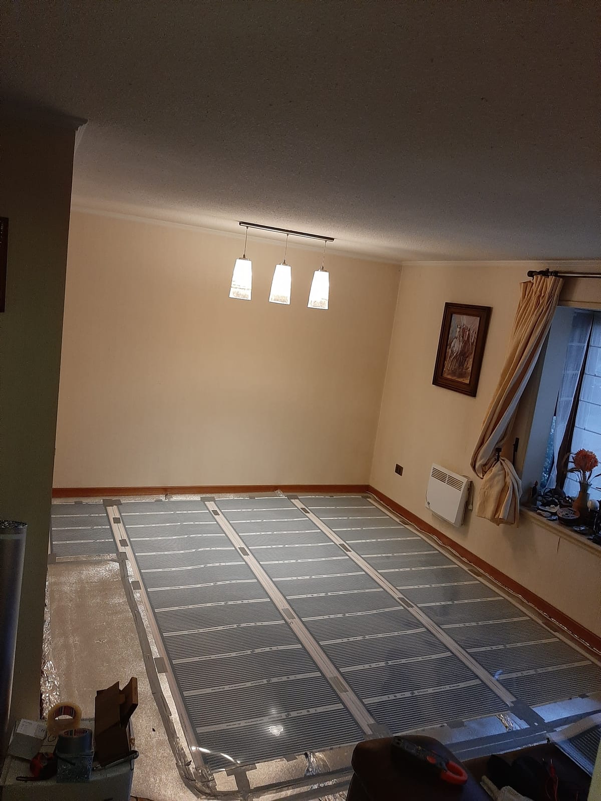 Instalación de piso radiante eléctrico, casa habitación — Temuco