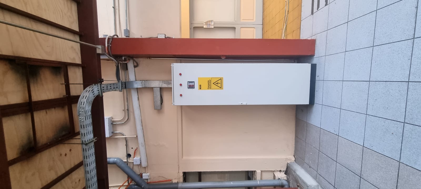 Instalación eléctrica trifásica interior, Módulo I