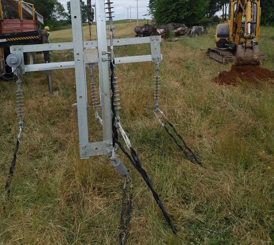 Construcción de línea de media tensión
