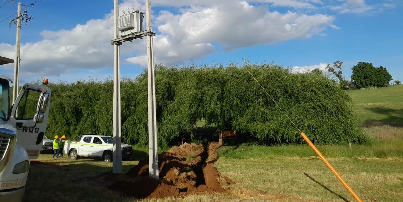 Instalación de subestación de 300 kVA